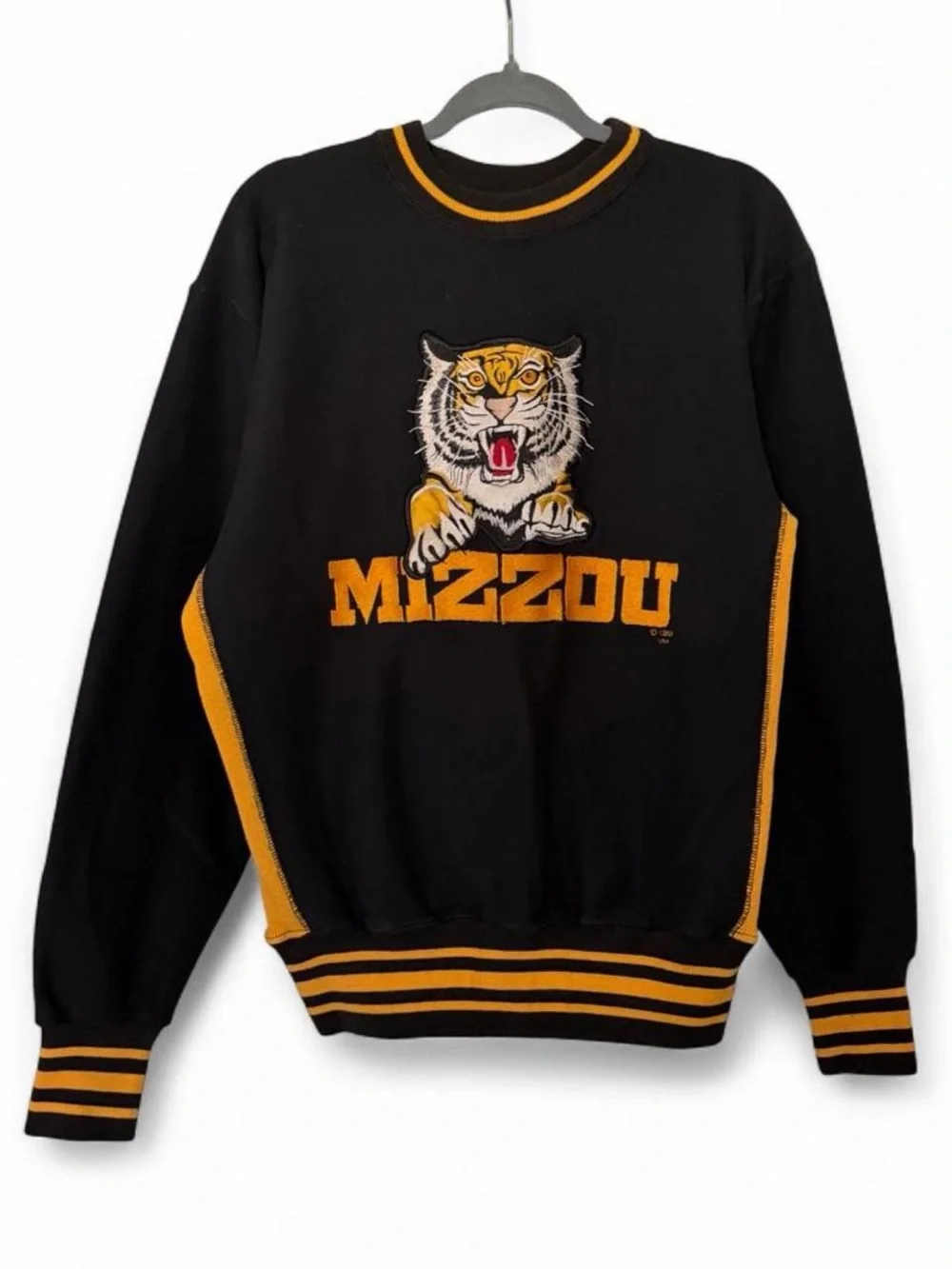 Vintage 1980s Missouri Mizzou Tigers embroidered sweatshirt size small